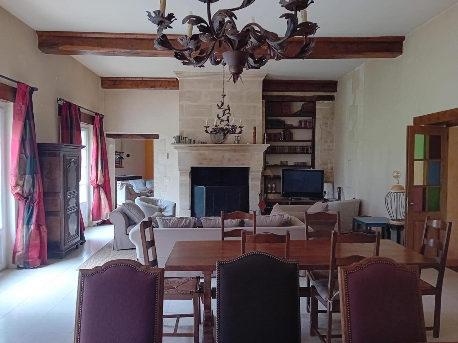 Tilly-sur-Seulles Magnifique Chateau Renove Proche Bourg Grand Parc Belle Terrasse Billard, Ping Pong, Proche Bayeux Et Plages Du Debarquement מראה חיצוני תמונה
