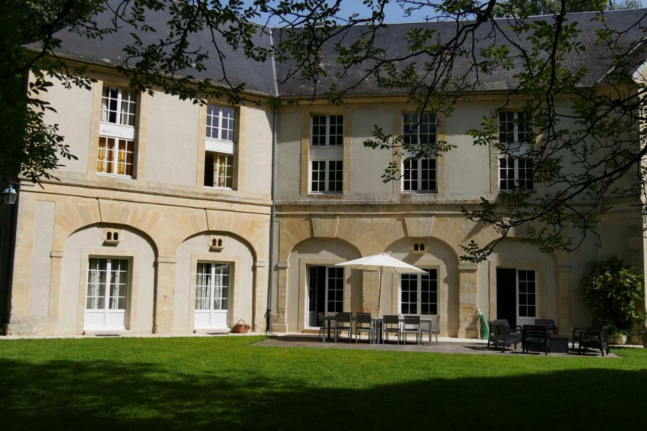 Tilly-sur-Seulles Magnifique Chateau Renove Proche Bourg Grand Parc Belle Terrasse Billard, Ping Pong, Proche Bayeux Et Plages Du Debarquement מראה חיצוני תמונה